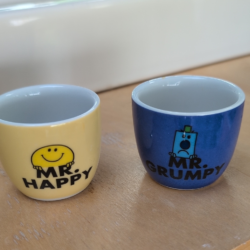 Cheerful Character Ceramic Mug Set - Yellow & Blue